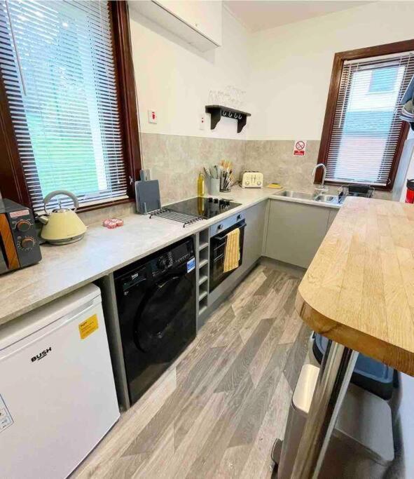 Alma Apartment Fort William Exterior foto